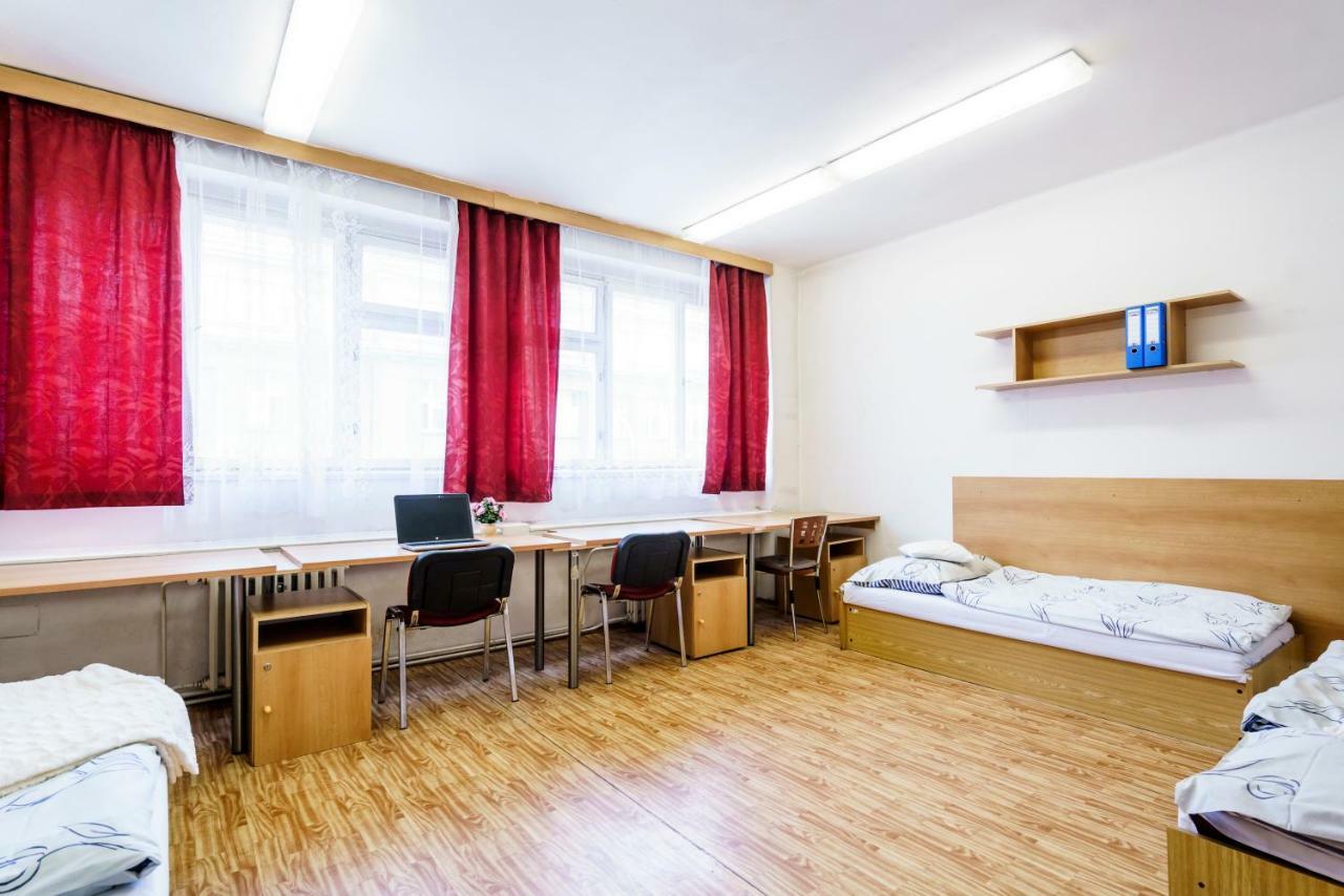 Hostel Sinkule Prague Ngoại thất bức ảnh